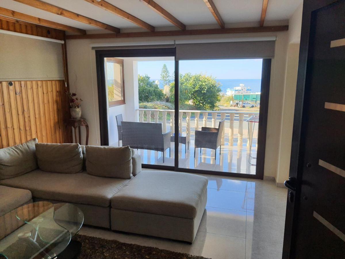 Joanna Sunset Apts Pomos Eksteriør bilde